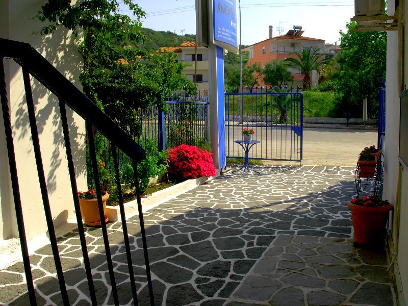 פוליכרונו Anemos Hotel מראה חיצוני תמונה