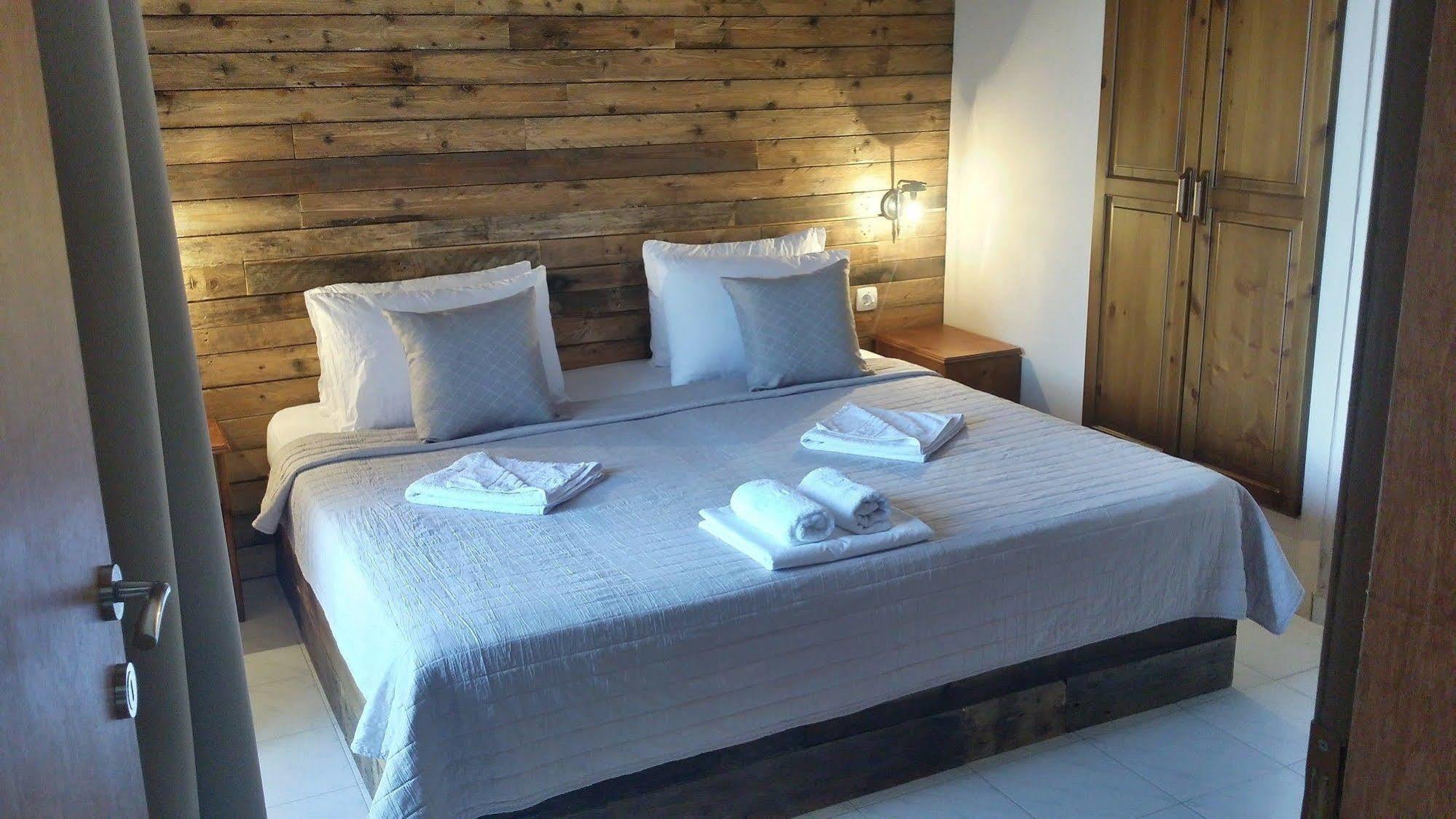 פוליכרונו Anemos Hotel מראה חיצוני תמונה
