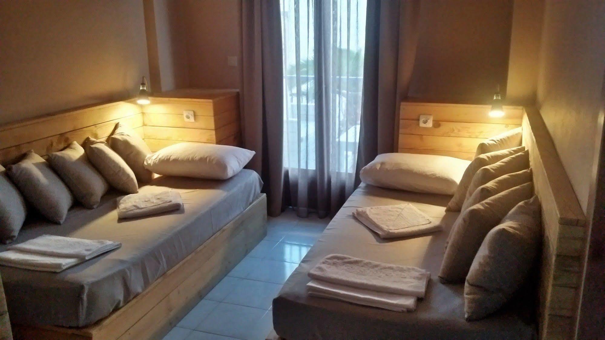 פוליכרונו Anemos Hotel מראה חיצוני תמונה