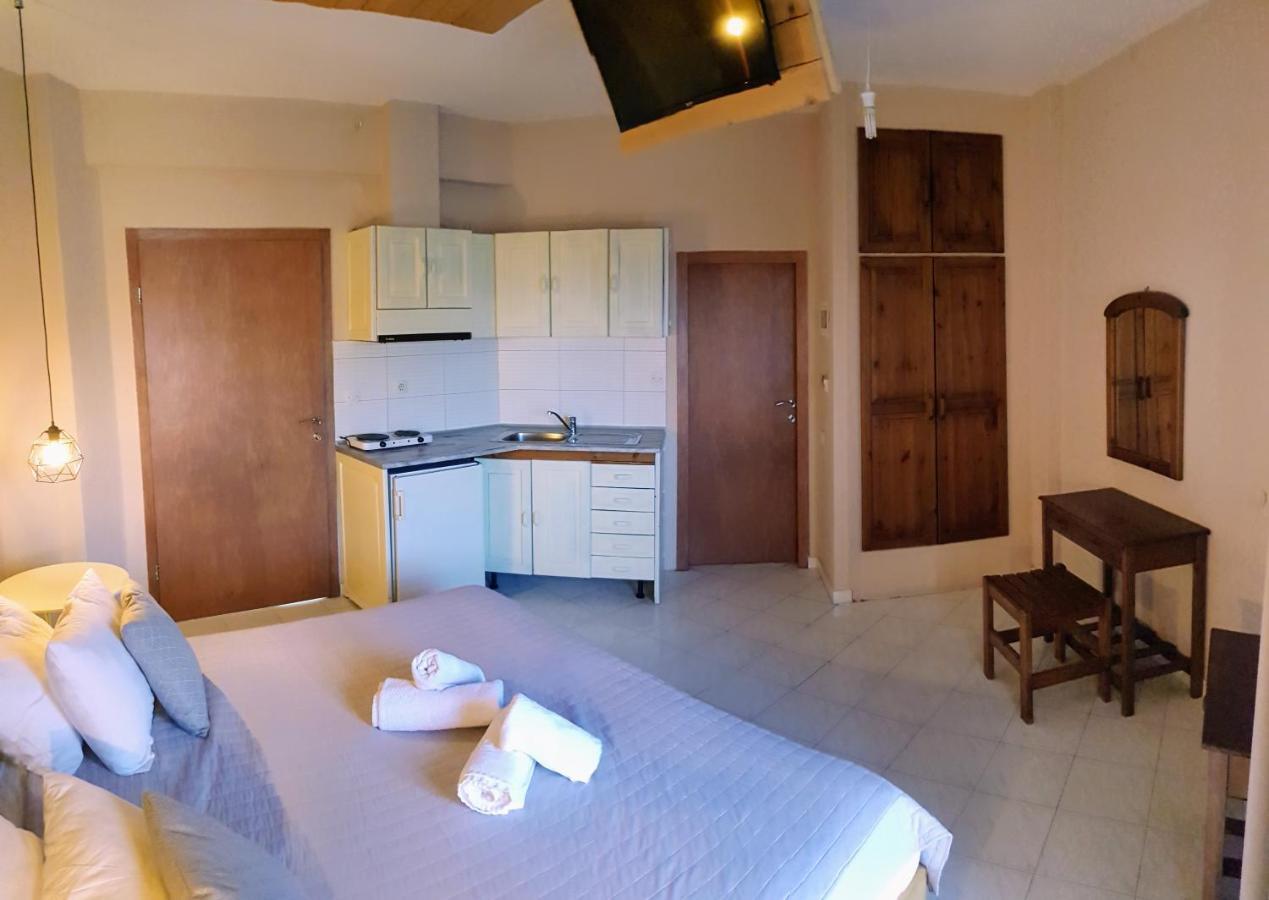 פוליכרונו Anemos Hotel מראה חיצוני תמונה